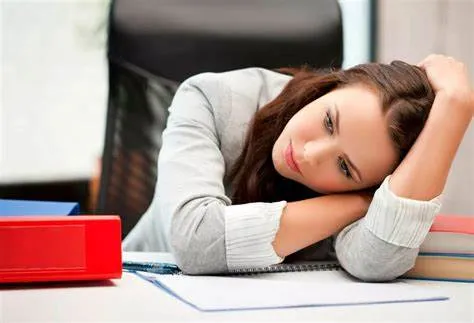 Vì sao giảm cân (đôi khi) lại gây mệt mỏi?